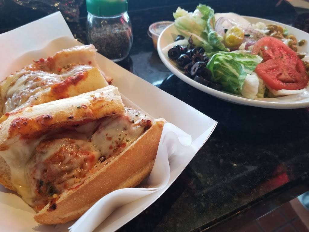 Annies Pizza & Subs | meal takeaway | 2524 FL-7, Pompano Beach, FL 33063, USA | 9549705117 OR +1 954-970-5117