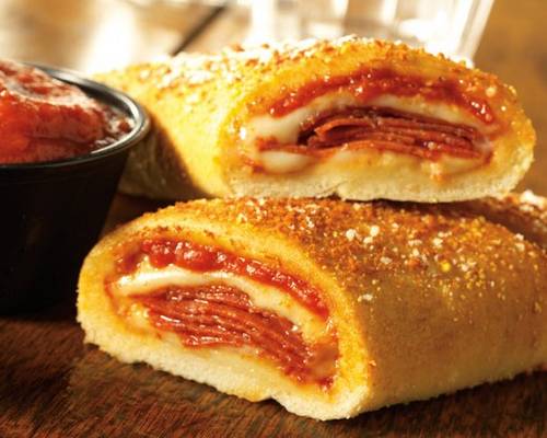 Romanos Pizza | restaurant | 55 Surrey Cir, Shirley, NY 11967, USA | 6313990888 OR +1 631-399-0888