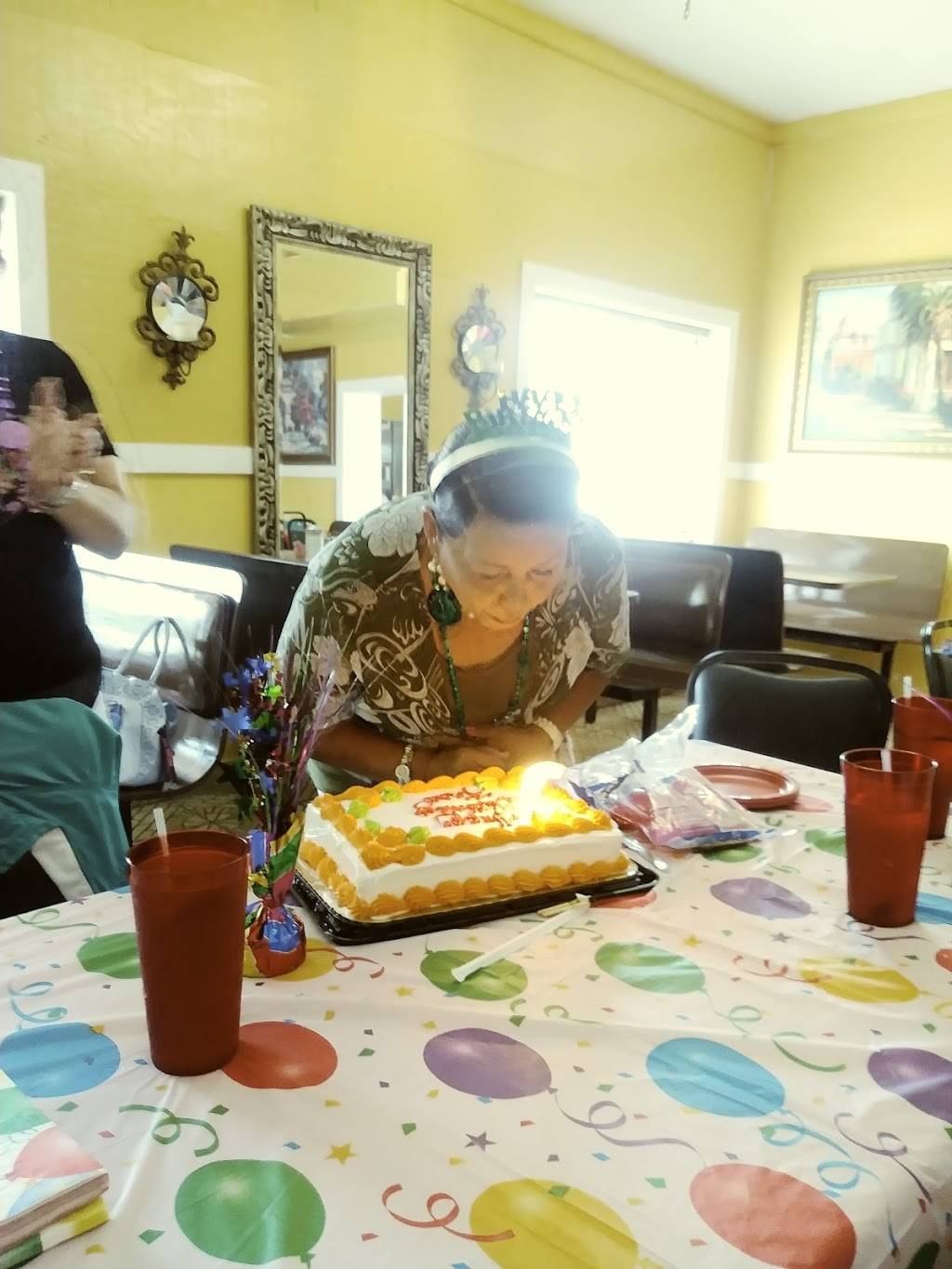 La Rosa De San Antonio | restaurant | 1103 Pleasanton Rd, San Antonio, TX 78214, USA | 2109221177 OR +1 210-922-1177