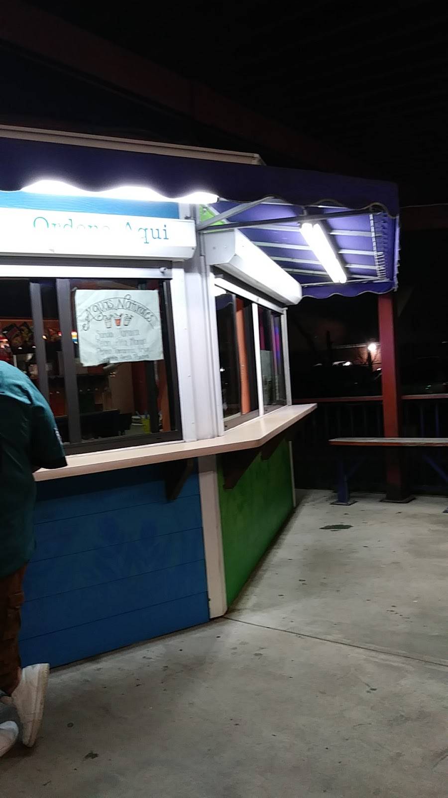 Pina Colada Breeze | restaurant | 4910 Aldine Mail Rte Rd a, Houston, TX 77039, USA | 2812275964 OR +1 281-227-5964