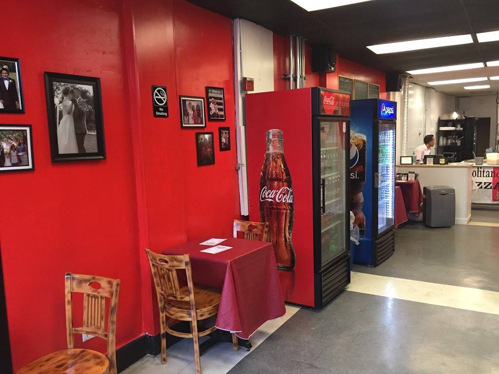 Napolitanos Pizza | restaurant | 211 Bank St, New London, CT 06320, USA | 8604403777 OR +1 860-440-3777