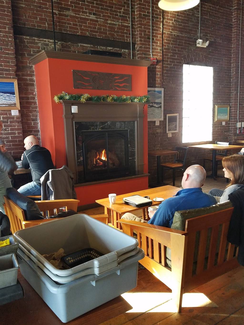 Arabica Coffee House | bakery | 9 Commercial St, Portland, ME 04101, USA | 2072106473 OR +1 207-210-6473