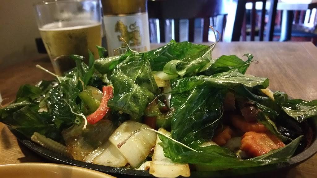 Thai Spoon Restaurant | restaurant | 3720 Gattis School Rd, Round Rock, TX 78664, USA | 5127332233 OR +1 512-733-2233