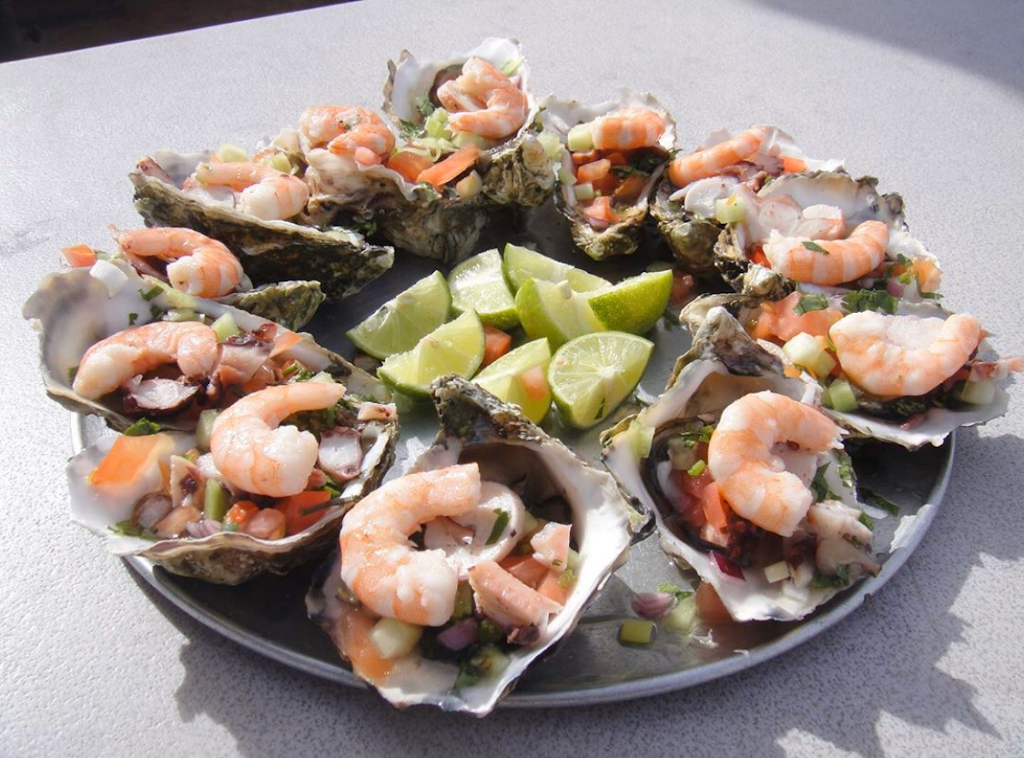 Mariscos El Primo | restaurant | 1300 W Borchard Ave, Santa Ana, CA 92704, USA | 7145525313 OR +1 714-552-5313