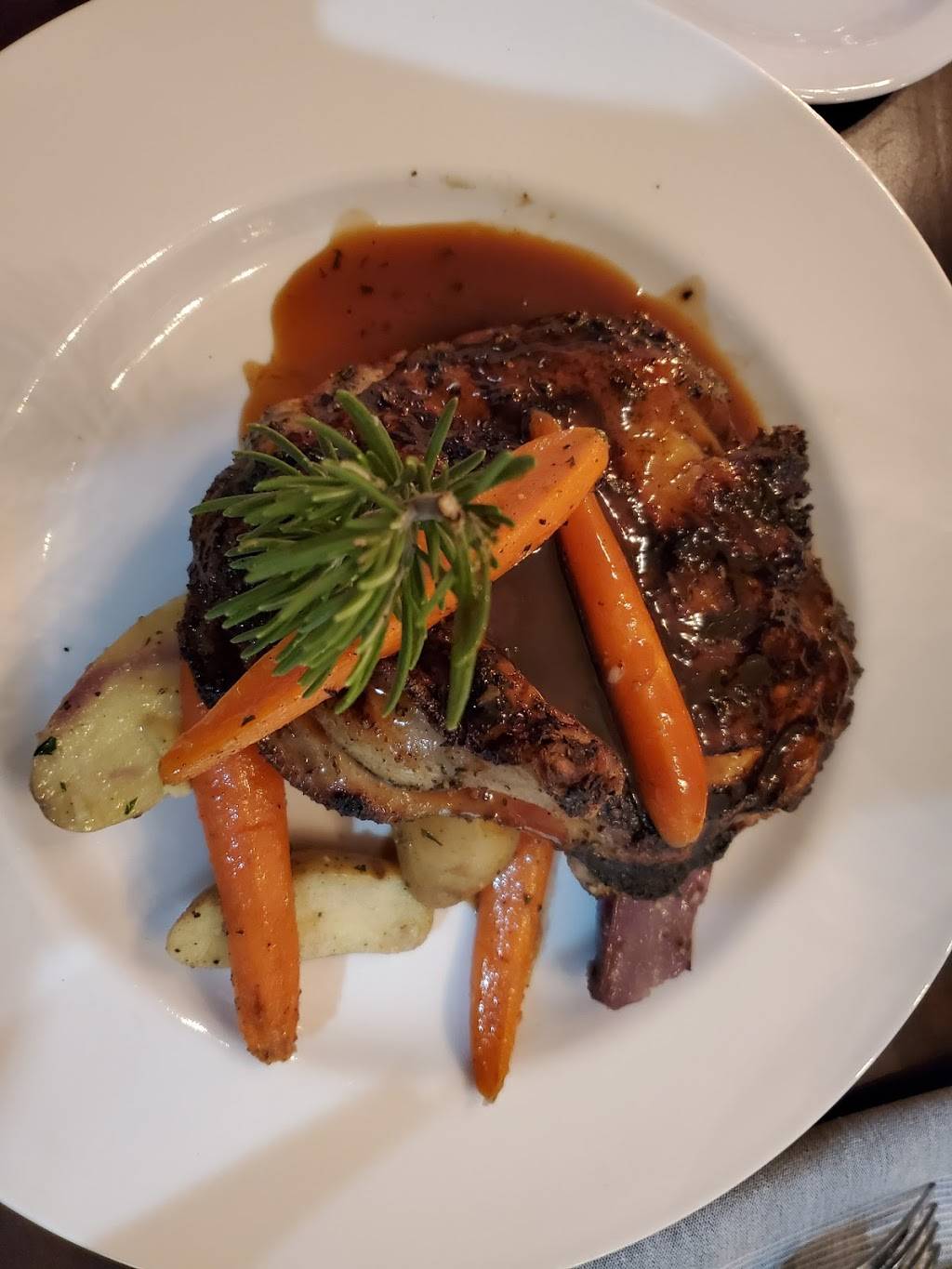 Fina | restaurant | 200 W River Rd, Ripon, CA 95366, USA | 2094523600 OR +1 209-452-3600