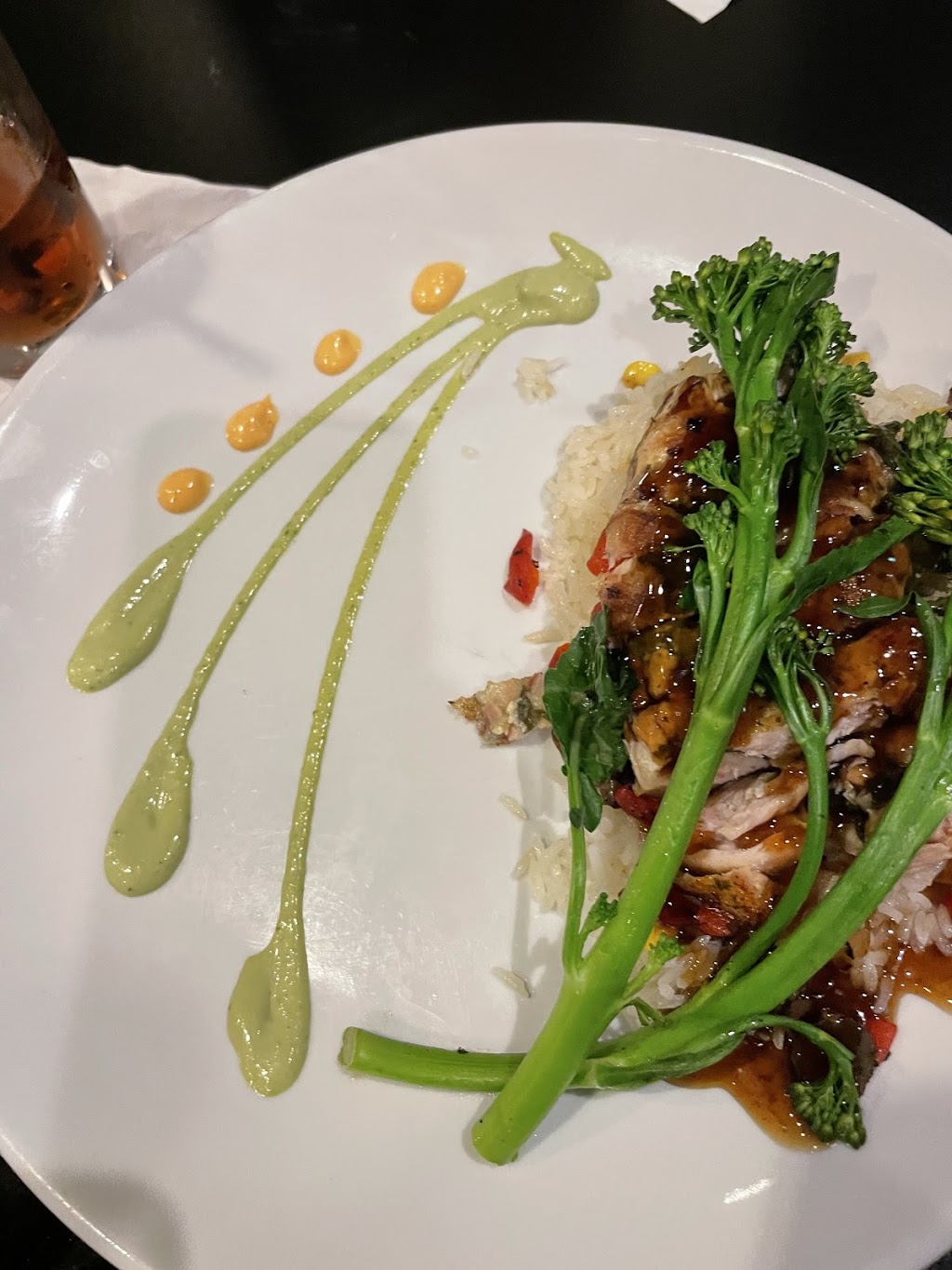 Urban Modern Kitchen | restaurant | 800 E Wisconsin Ave, Appleton, WI 54911, USA | 9203640113 OR +1 920-364-0113