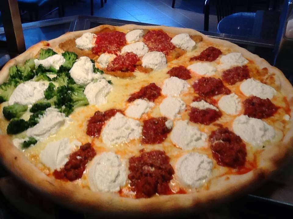 Sunrise Pizzeria | restaurant | 7 Purdy Ave, Rye, NY 10580, USA | 9149678696 OR +1 914-967-8696
