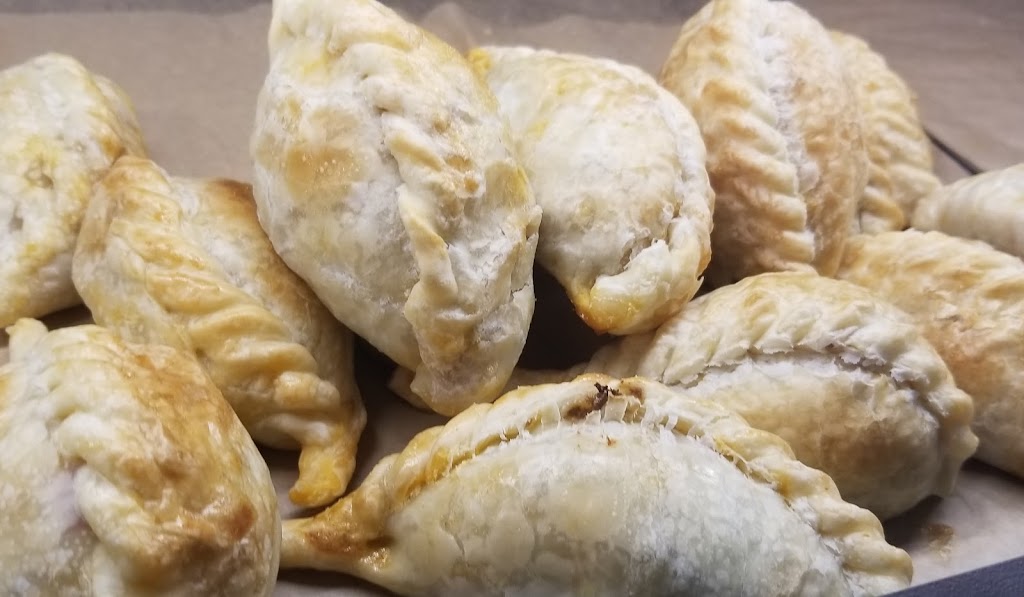 Anitas Baked Wonders | restaurant | 54 Broadway, Florham Park, NJ 07932, USA | 9177276290 OR +1 917-727-6290