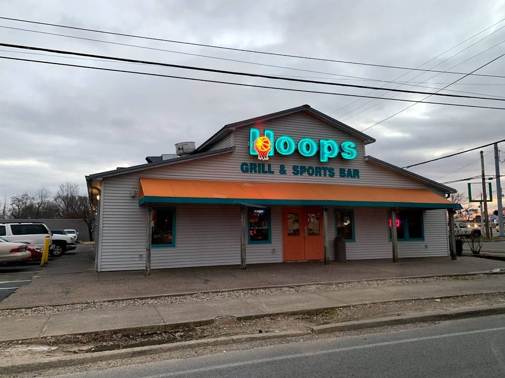 Hoops Grill & Sports Bar | restaurant | 6733 Strawberry Ln, Louisville, KY 40214, USA | 5023754667 OR +1 502-375-4667