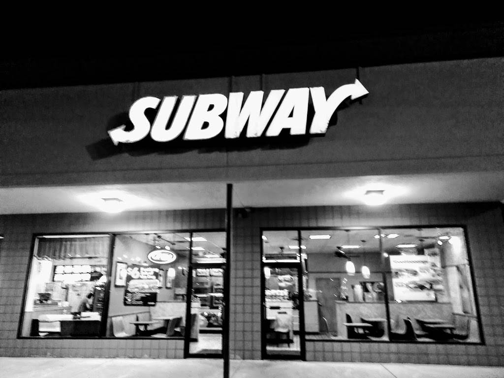Subway | restaurant | 287 Armistice Blvd, Pawtucket, RI 02861, USA | 4017248808 OR +1 401-724-8808