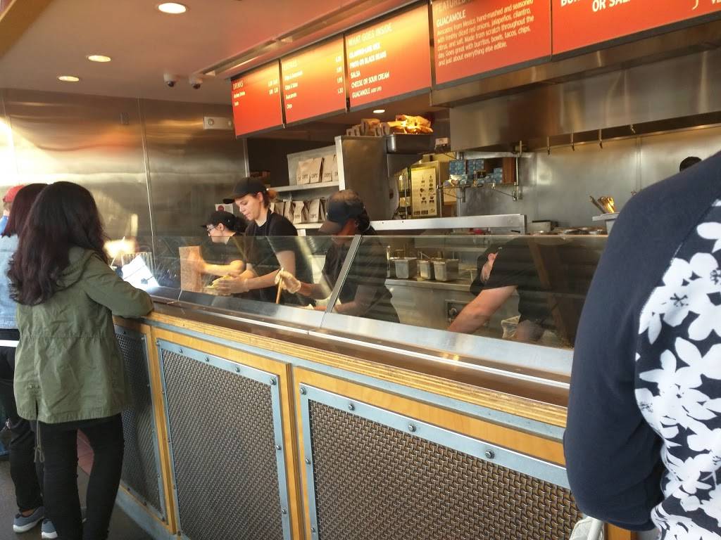 Chipotle Mexican Grill | restaurant | 525 Boardman Poland Rd, Boardman, OH 44512, USA | 3307581477 OR +1 330-758-1477