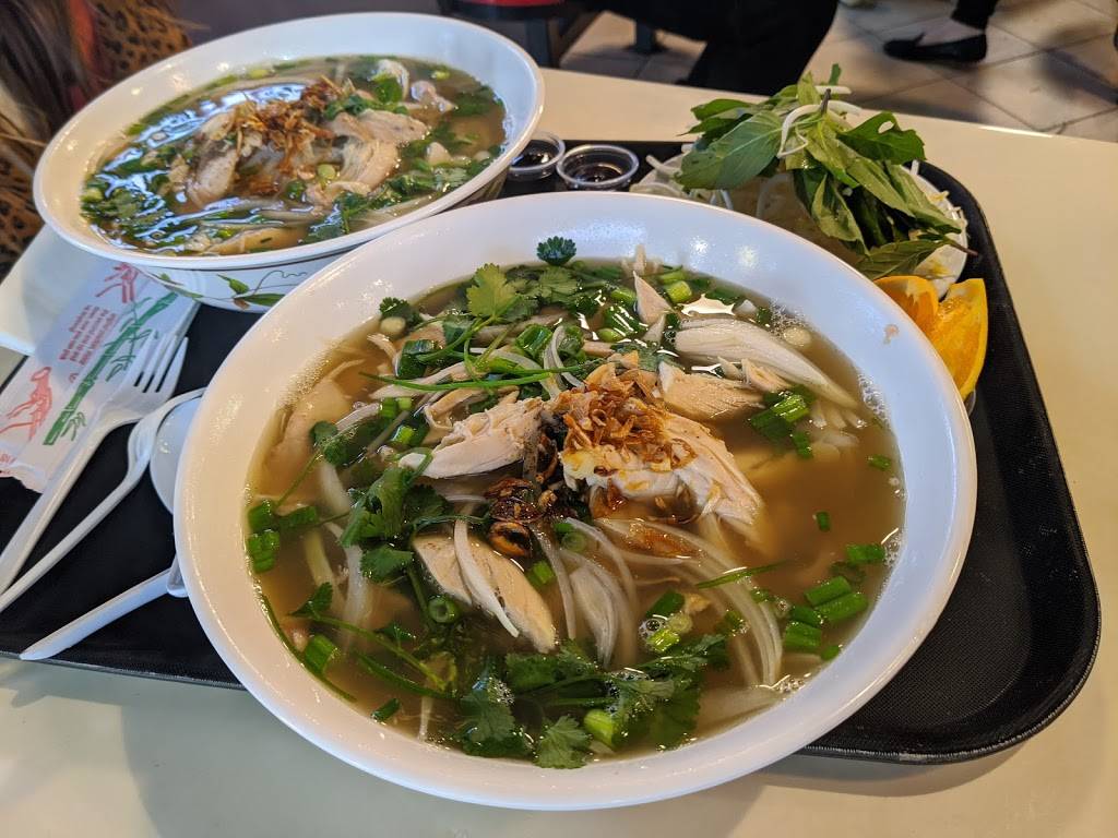 Pho Country House (Inside H-Mart) | restaurant | 3301 184th St SW, Lynnwood, WA 98037, USA | 2063498511 OR +1 206-349-8511