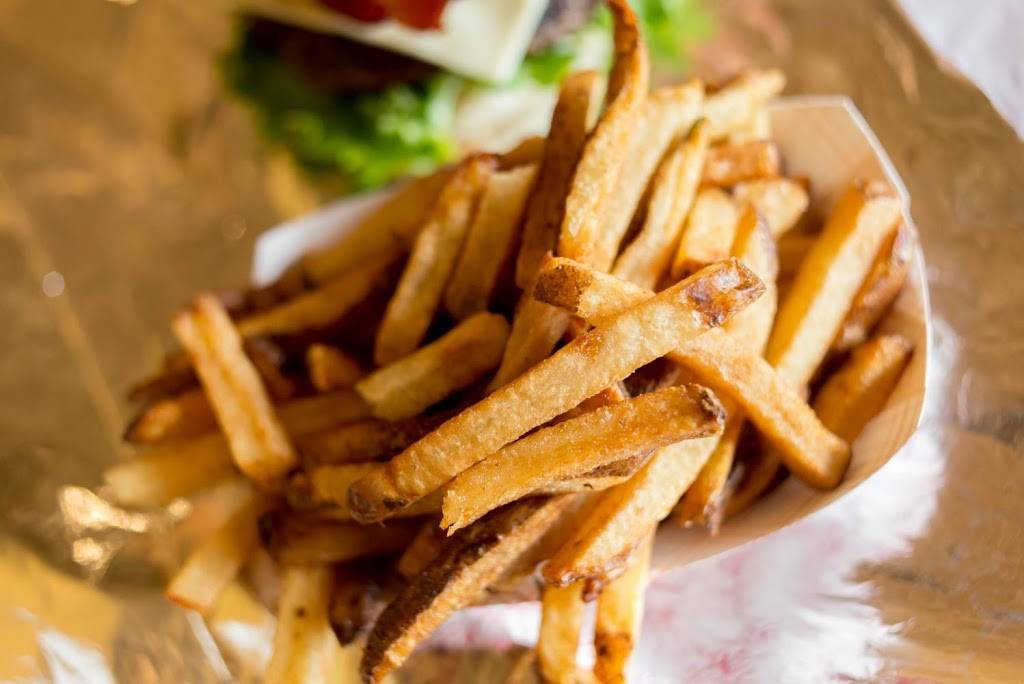 Wild Willys Burgers | restaurant | 317 W Boylston St, Worcester, MA 01606, USA | 5084592088 OR +1 508-459-2088