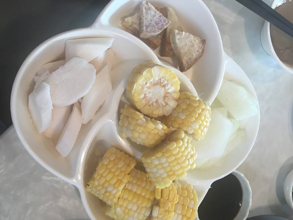 Beijing Hot Pot Restaurant | restaurant | 107 Parkway Forest Dr, North York, ON M2J 1L8, Canada | 6473422028 OR +1 647-342-2028