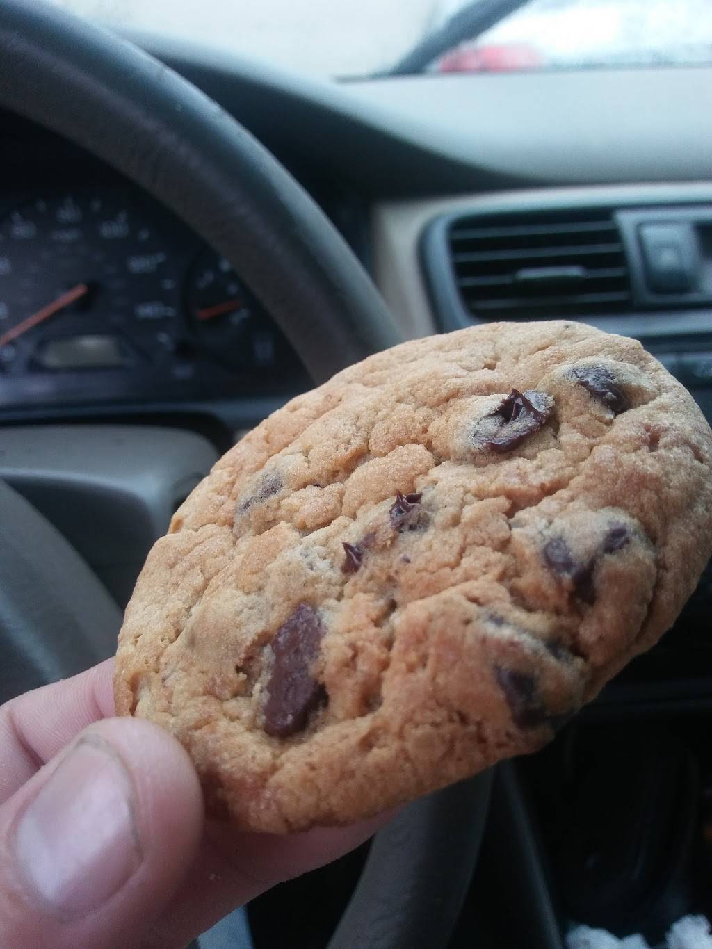 KFC | restaurant | 220 Riggs Rd NE, Washington, DC 20011, USA | 2026350088 OR +1 202-635-0088