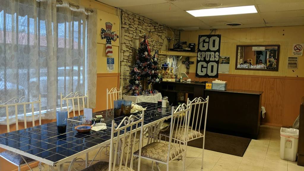 Plaza Mexican Restaurant | restaurant | 2898 Blanco Rd, San Antonio, TX 78201, USA | 2107354512 OR +1 210-735-4512