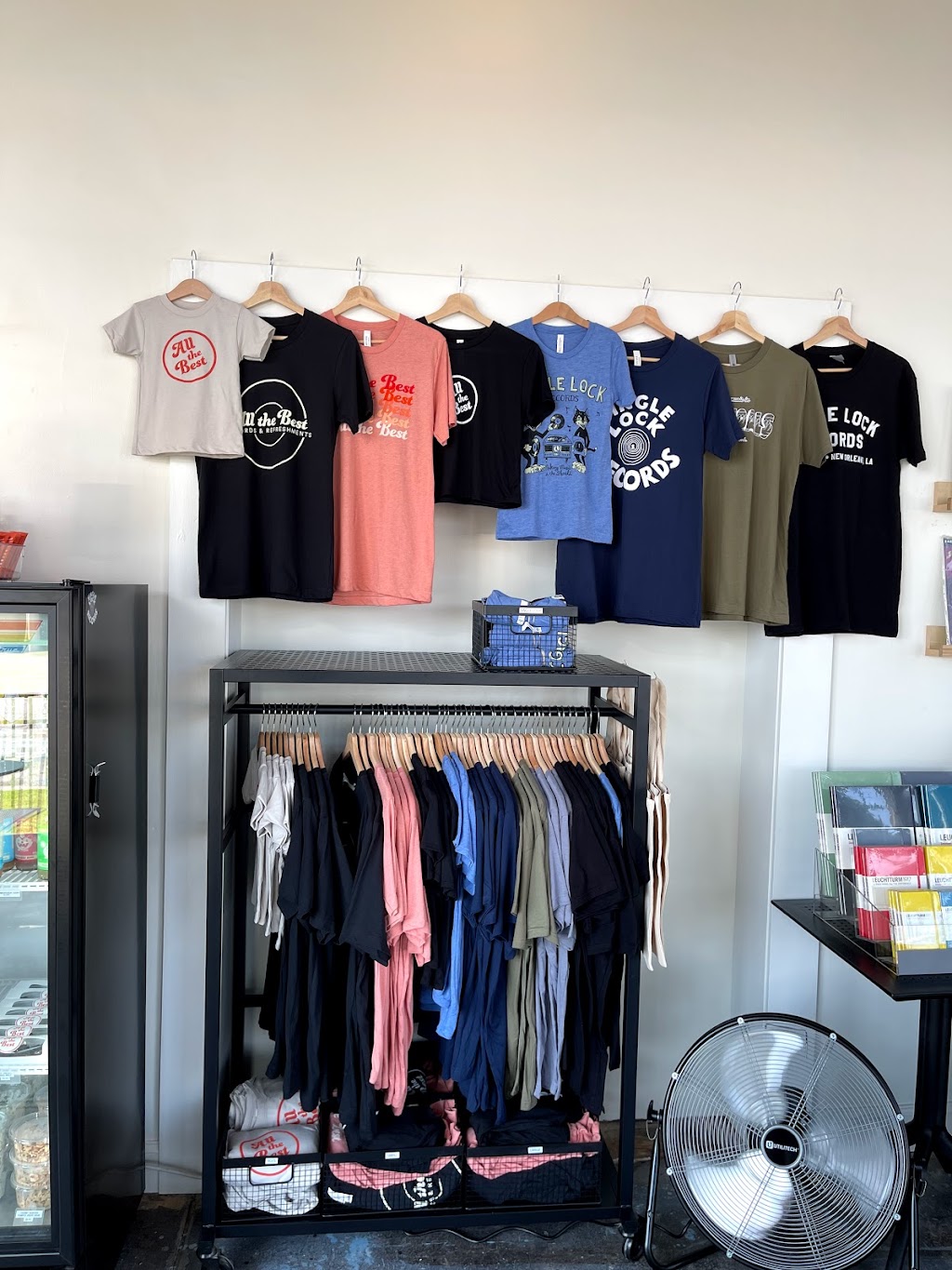 All The Best | meal takeaway | 128 E Tennessee St, Florence, AL 35630, USA | 2563492043 OR +1 256-349-2043