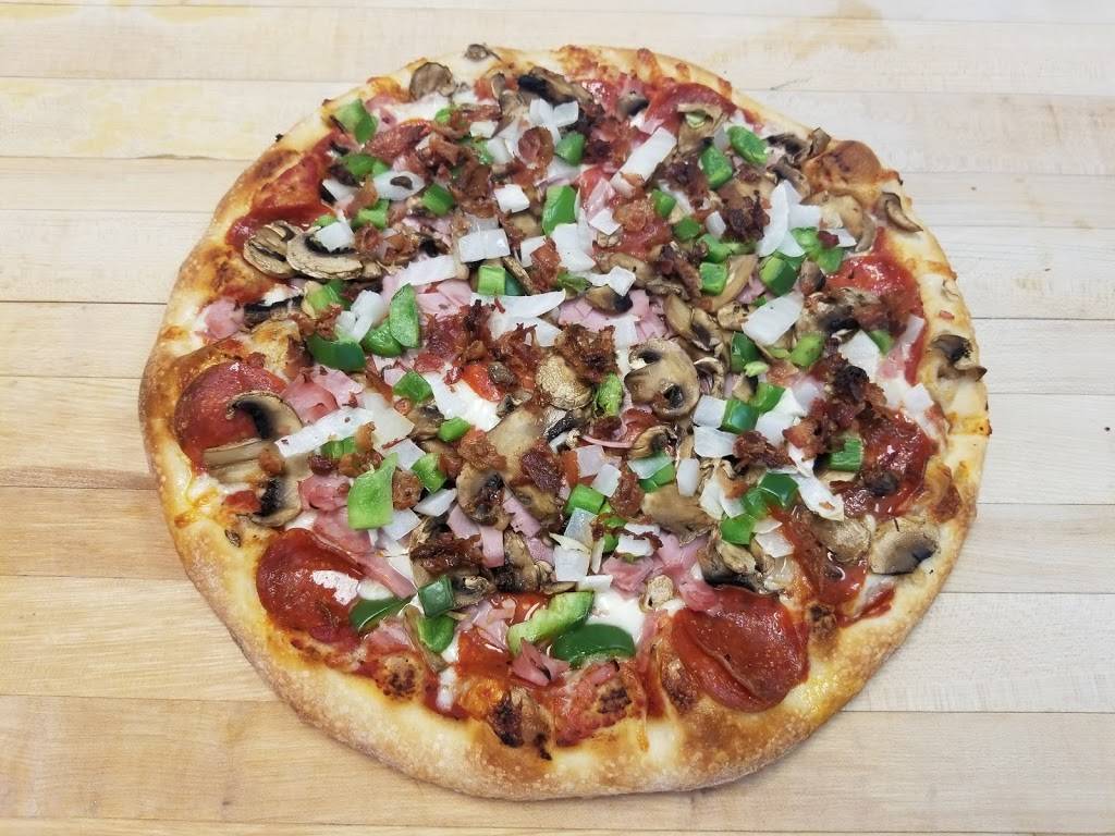 Perrys Pizza | restaurant | 665 S Main St, Clawson, MI 48017, USA | 2485857023 OR +1 248-585-7023