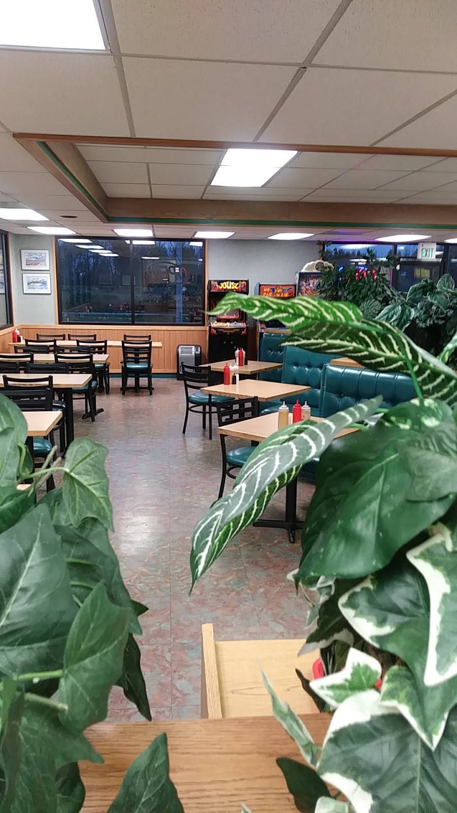 Wee Bs | restaurant | 1260 OMalley Rd, Anchorage, AK 99515, USA | 9075221260 OR +1 907-522-1260