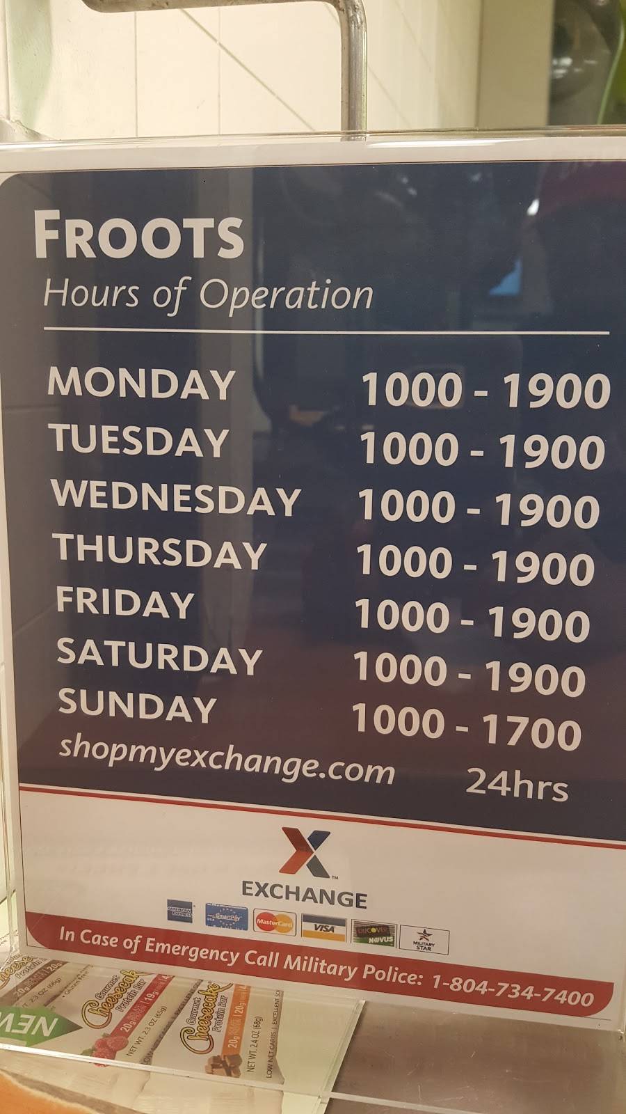 Froots | restaurant | 1431 Mahone Ave, Fort Lee, VA 23801, USA | 8047228282 OR +1 804-722-8282