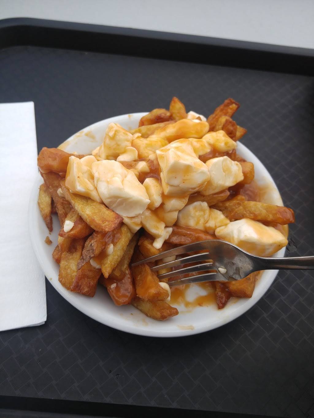 Cantine Annie | restaurant | 0S5, 27 Boulevard Arthabaska Est, Victoriaville, QC G6T 0L6, Canada | 8197512756 OR +1 819-751-2756