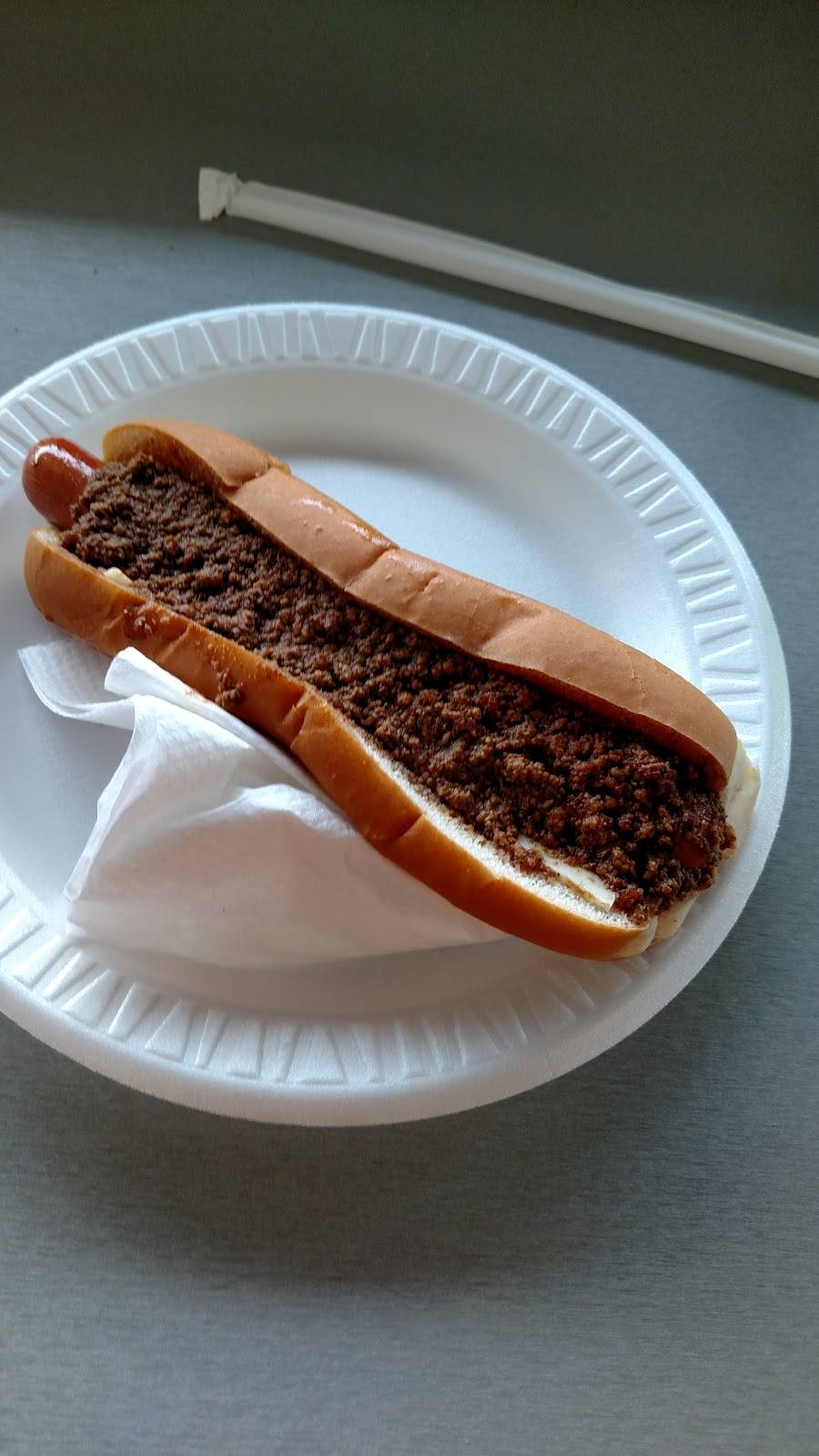 Augie & Rays Drive In | restaurant | 314 Main St, East Hartford, CT 06118, USA | 8605683770 OR +1 860-568-3770