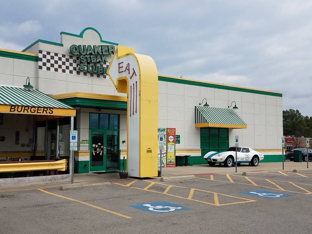 Quaker Steak & Lube | restaurant | 2191 Millennium Blvd, Cortland, OH 44410, USA | 3303729464 OR +1 330-372-9464