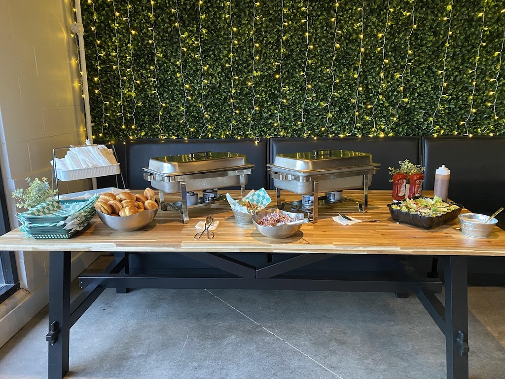 Craft Putt | restaurant | 11440 W 135th St, Overland Park, KS 66221, USA | 9132294454 OR +1 913-229-4454