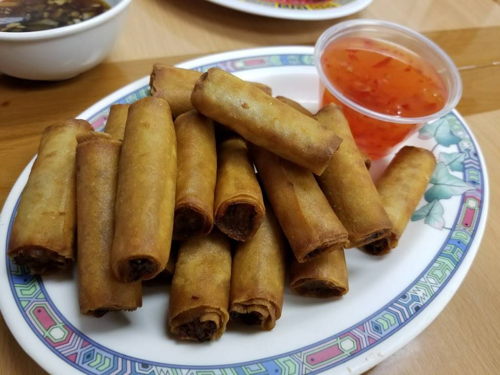 Jayli Bakery & Cafe | restaurant | 18551 Old Richmond Rd, Sugar Land, TX 77498, USA | 2813251077 OR +1 281-325-1077