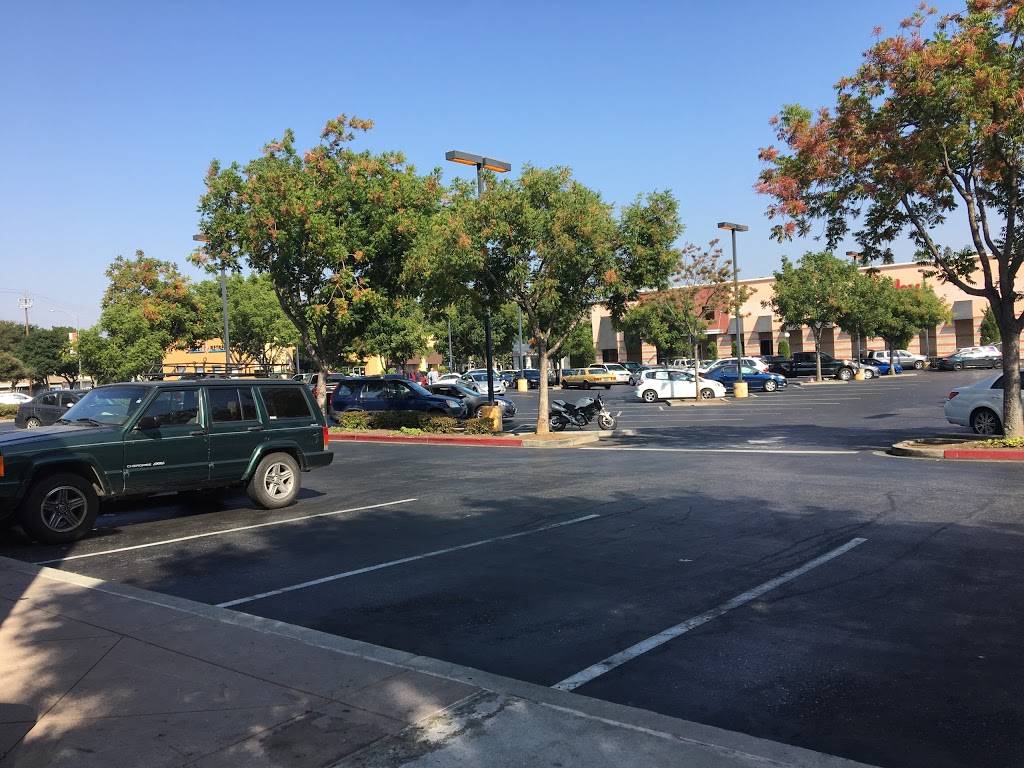 Jamba Juice | restaurant | 848-B Blossom Hill Rd, San Jose, CA 95123, USA | 4082252583 OR +1 408-225-2583