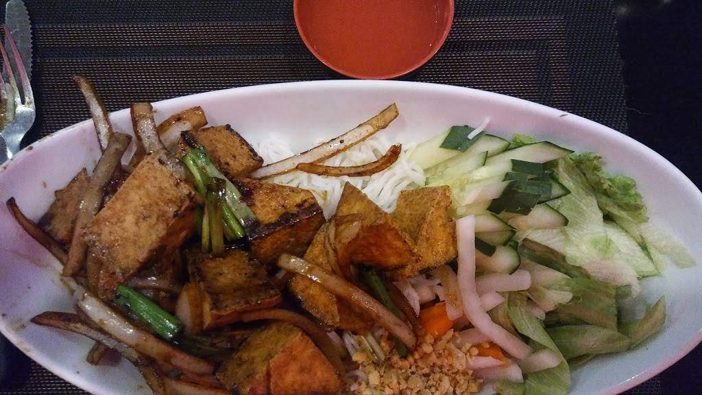 Aa Garden Fusion | restaurant | 206 Flagler Ave, New Smyrna Beach, FL 32169, USA | 3864104772 OR +1 386-410-4772