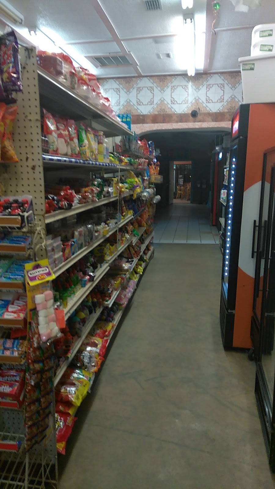 Little Store | restaurant | 18130 US-301, Wimauma, FL 33598, USA | 8136338327 OR +1 813-633-8327