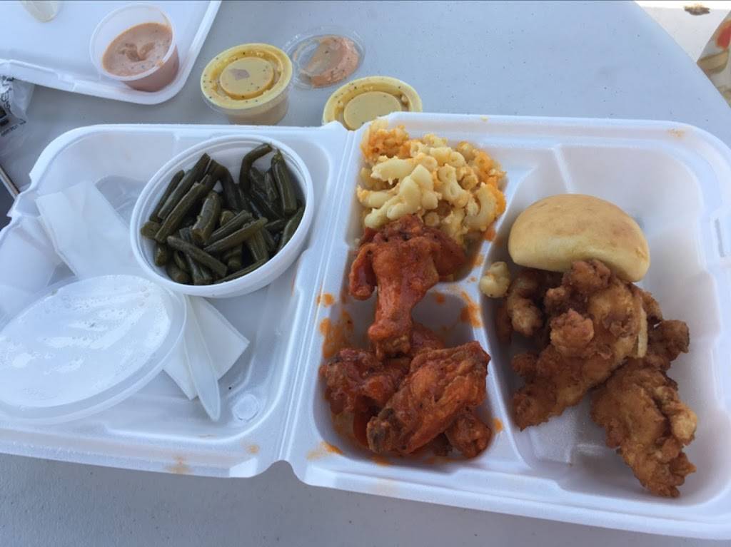 Wing Maxx | restaurant | 100 Scott Rd, Eatonton, GA 31024, USA | 7622201629 OR +1 762-220-1629