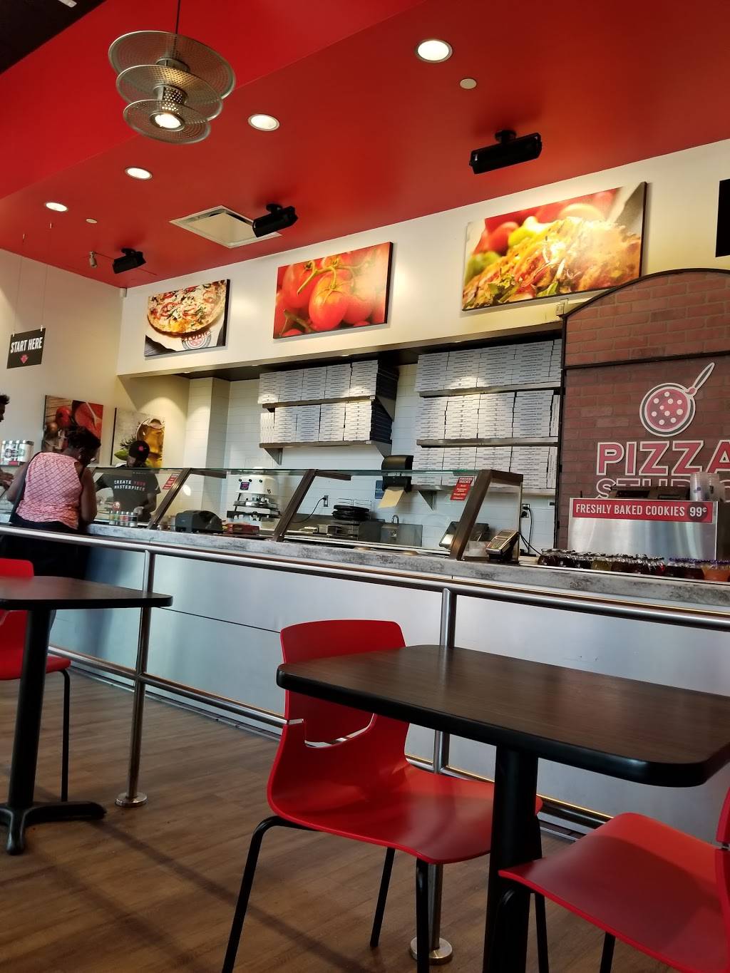 Pizza Studio | restaurant | 528 Gateway Dr, Brooklyn, NY 11239, USA | 7189641101 OR +1 718-964-1101