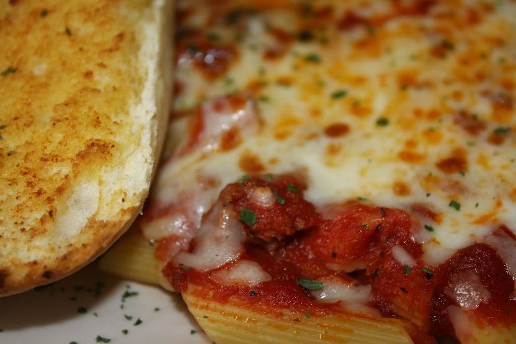 Gallaghers Pizza - De Pere | restaurant | 330 Reid St, De Pere, WI 54115, USA | 9203376666 OR +1 920-337-6666