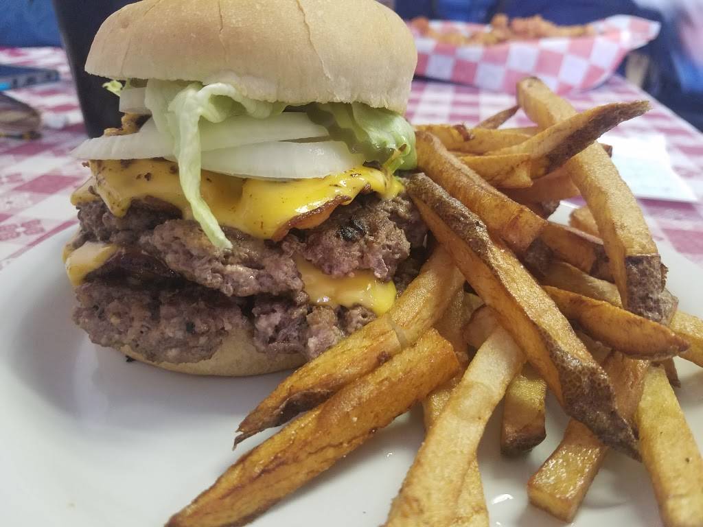 Lynchburg Fixns | restaurant | 177 Main St, Lynchburg, TN 37352, USA | 9316325044 OR +1 931-632-5044