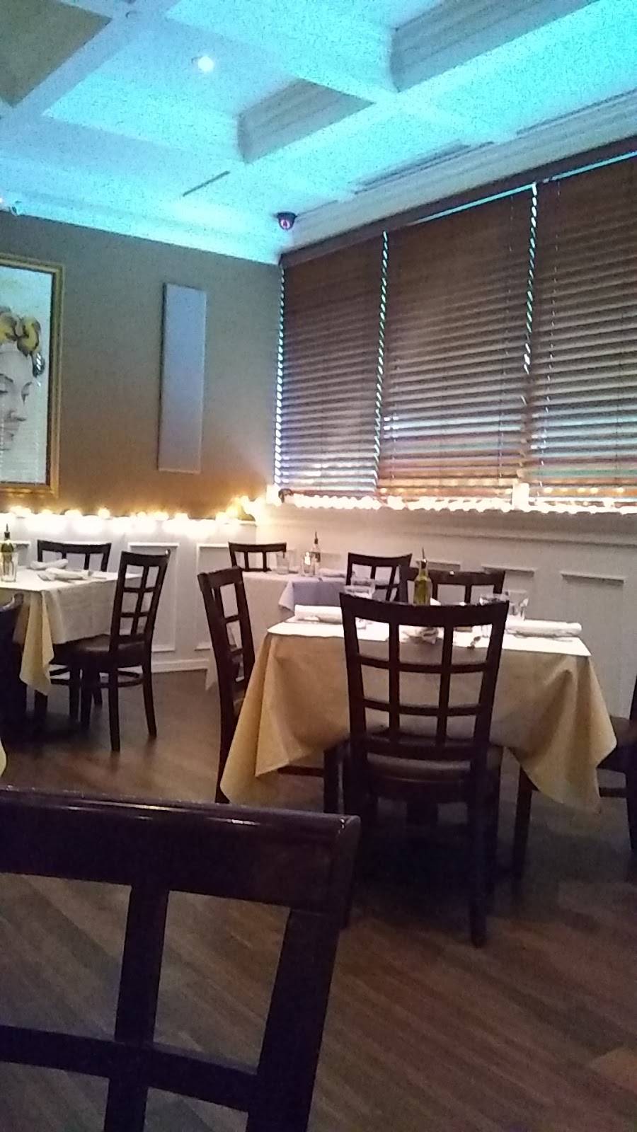 Michelangelo Pizzeria | restaurant | 10095 Main Rd, Mattituck, NY 11952, USA | 6312984100 OR +1 631-298-4100