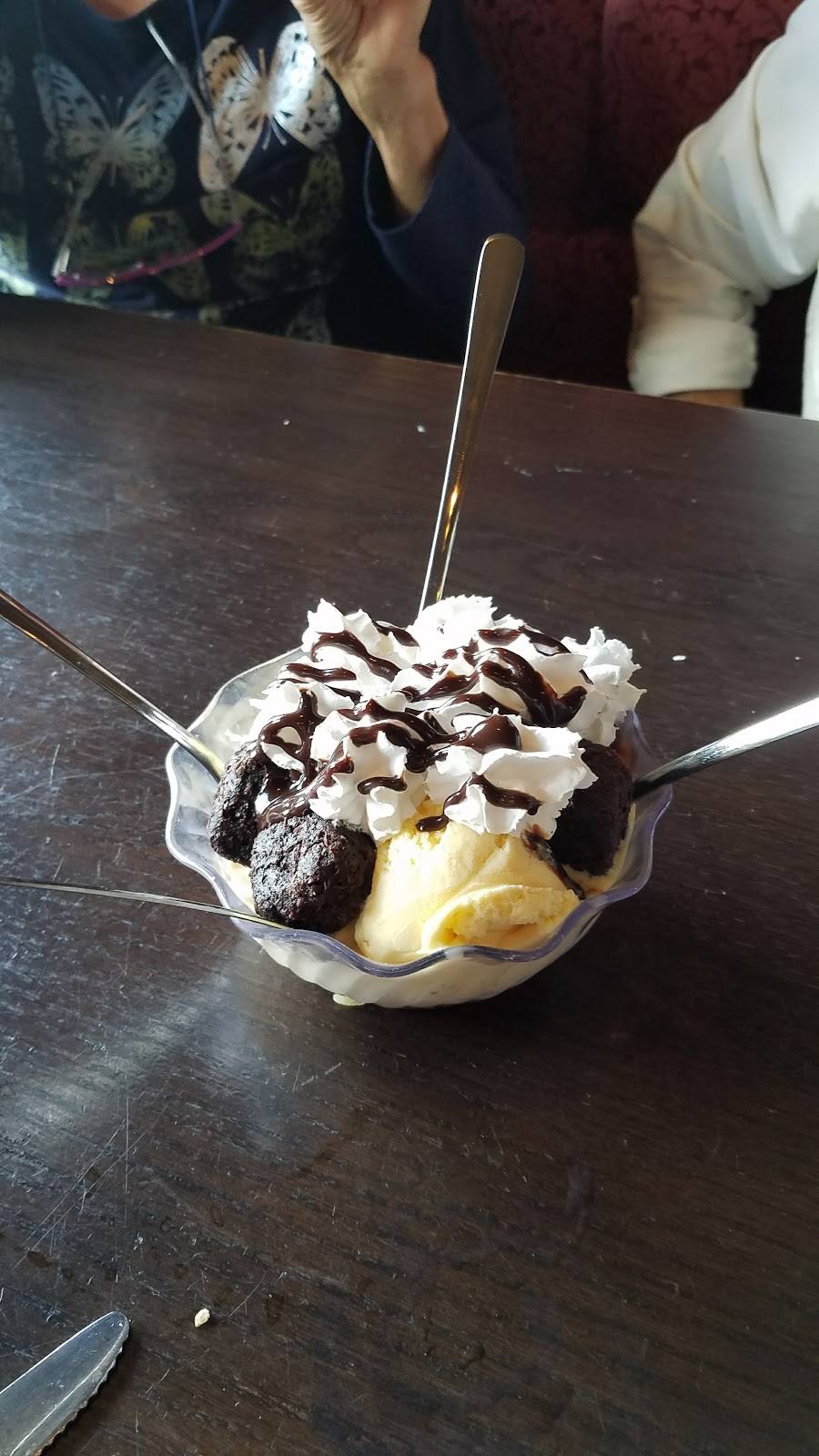 Little Joes Tavern | restaurant | 11518 S Saginaw St, Grand Blanc, MI 48439, USA | 8106948391 OR +1 810-694-8391