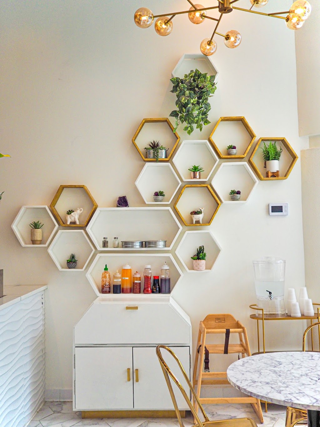 Blended Bistro & Boba Lake Mary | cafe | 940 Colonial Grand Ln, Lake Mary, FL 32746, USA | 4078785956 OR +1 407-878-5956