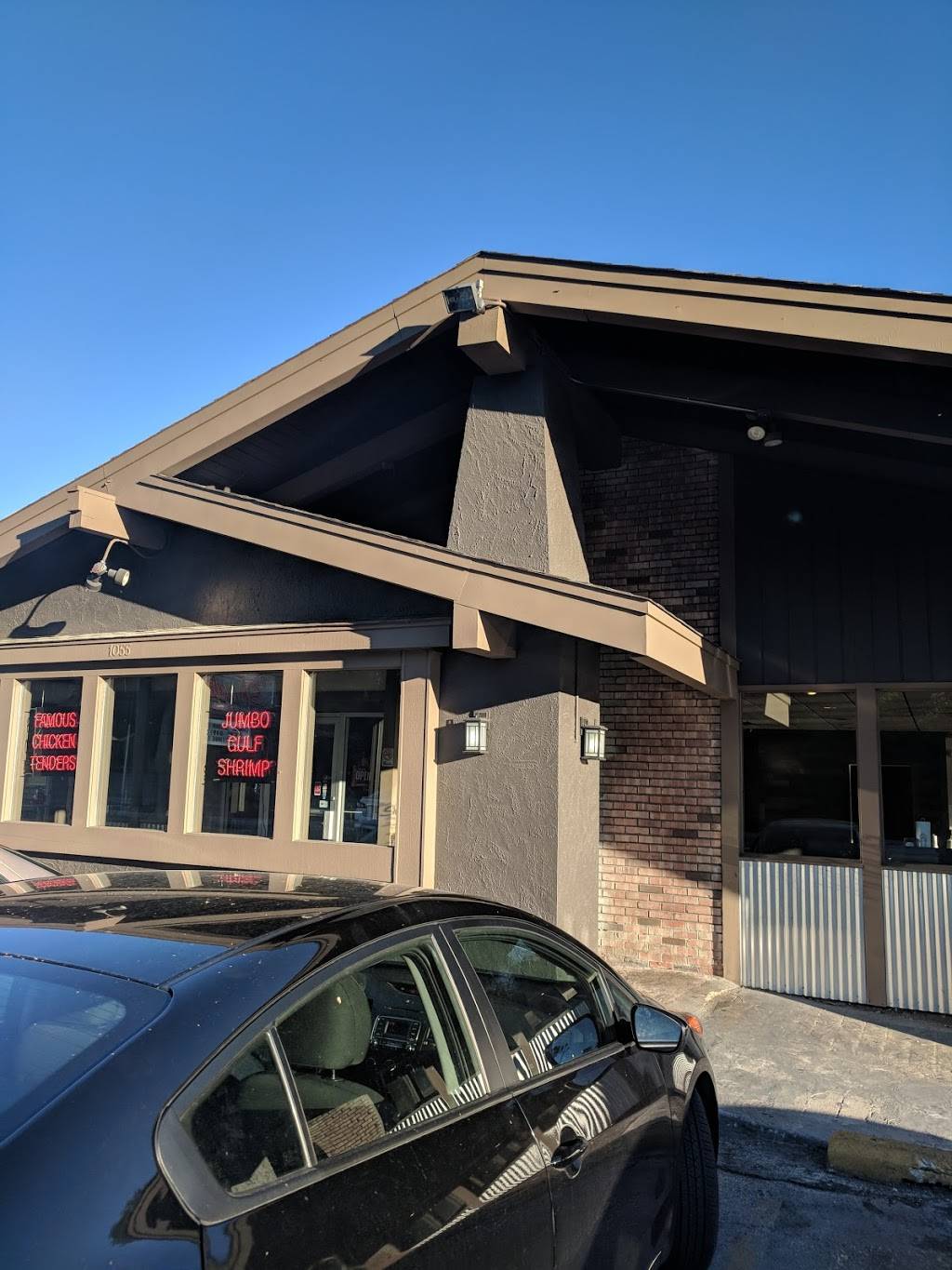 The Shack Shrimp & Chicken | restaurant | 1055 River Oaks Dr, Calumet City, IL 60409, USA | 7089337628 OR +1 708-933-7628