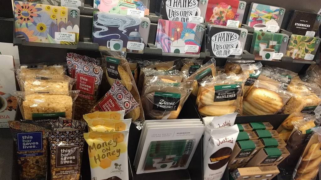 Starbucks | cafe | 48750 Seminole Dr #105, Cabazon, CA 92230, USA | 9518492149 OR +1 951-849-2149