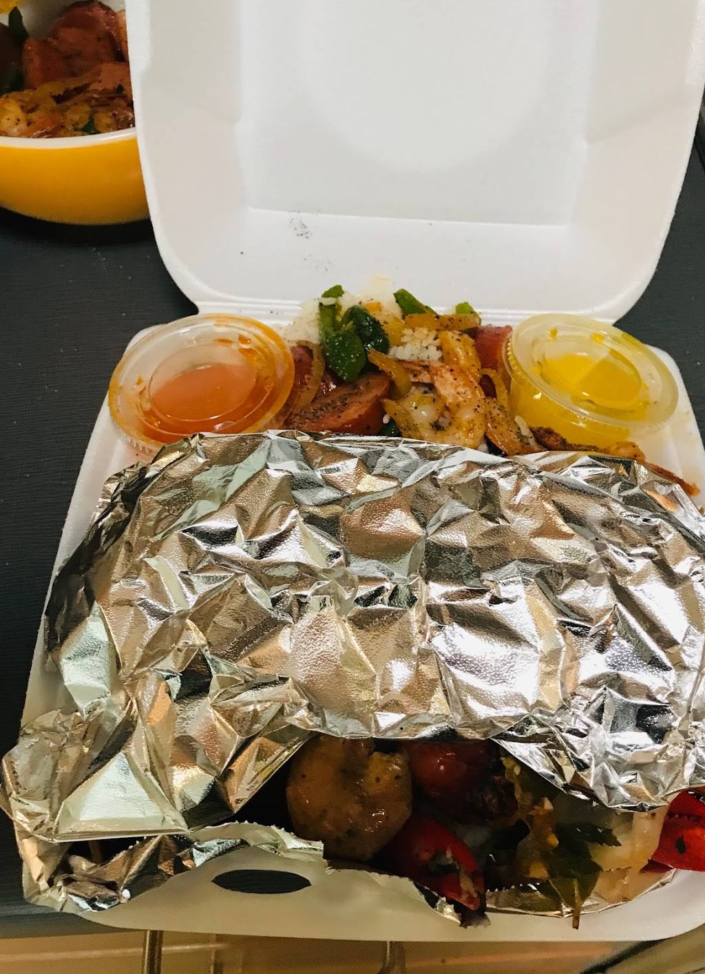 T Soul Kitchen | restaurant | 1200 Edgewood Rd NW, Cedar Rapids, IA 52404, USA | 3194913246 OR +1 319-491-3246