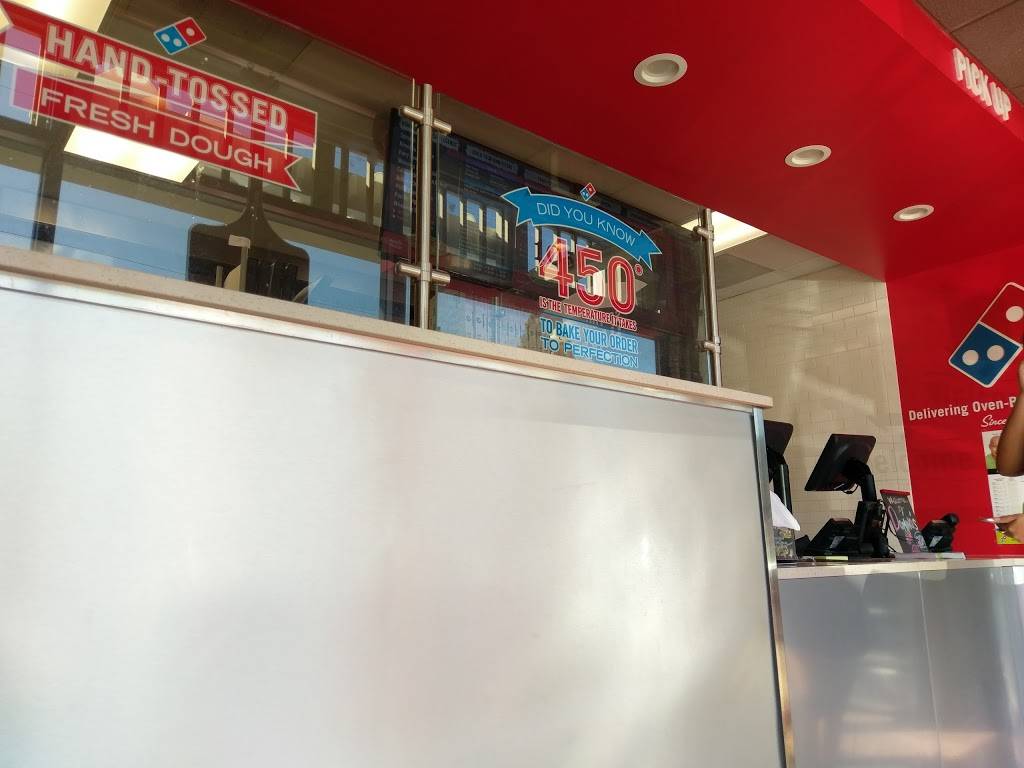 Dominos Pizza | meal delivery | 4041 Alhambra Ave, Martinez, CA 94553, USA | 9253725555 OR +1 925-372-5555