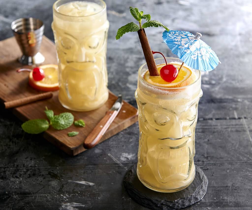 The Melting Pot | restaurant | 2 Bridge Ave, Red Bank, NJ 07701, USA | 7324759222 OR +1 732-475-9222