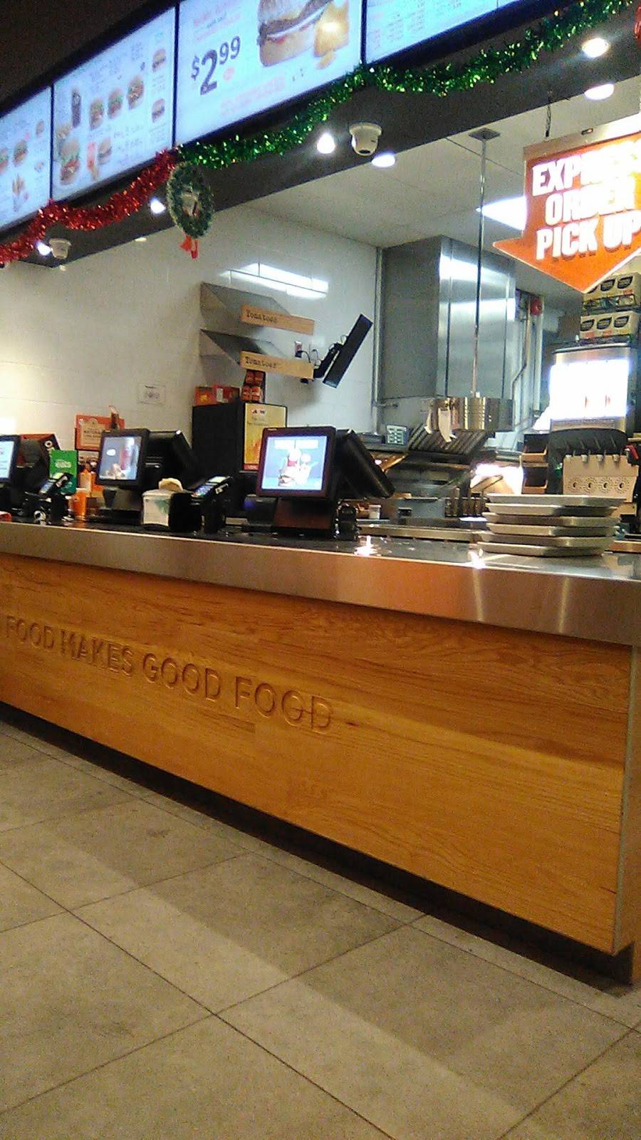 A&W Canada | restaurant | 756 Broadview Ave, Toronto, ON M4K 2P1, Canada | 4169012240 OR +1 416-901-2240