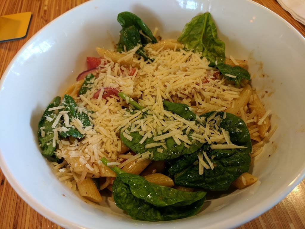 Noodles and Company | restaurant | 5681 W Touhy Ave, Niles, IL 60714, USA | 8476472544 OR +1 847-647-2544