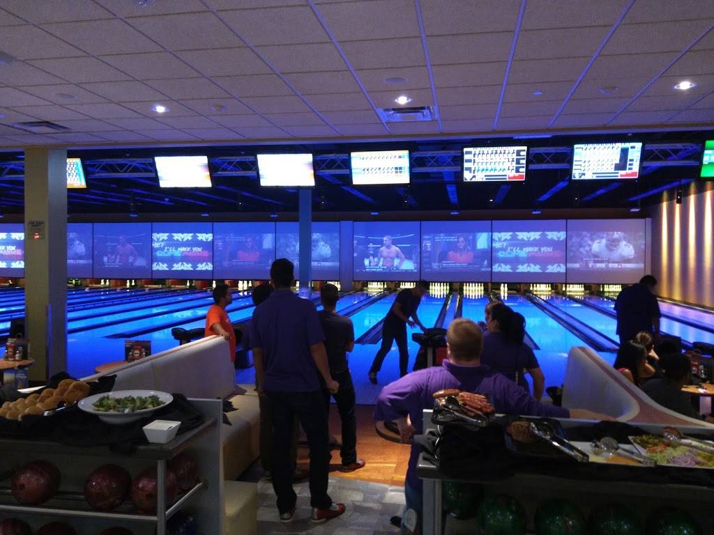 Main Event San Antonio North | restaurant | 1911 N Loop 1604 E, San Antonio, TX 78232, USA | 2103055999 OR +1 210-305-5999