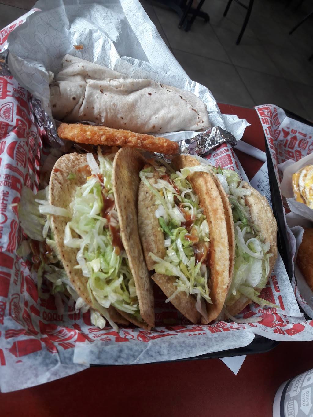 Jack in the Box | restaurant | 10107 Marsh Ln, Dallas, TX 75229, USA | 2143502632 OR +1 214-350-2632
