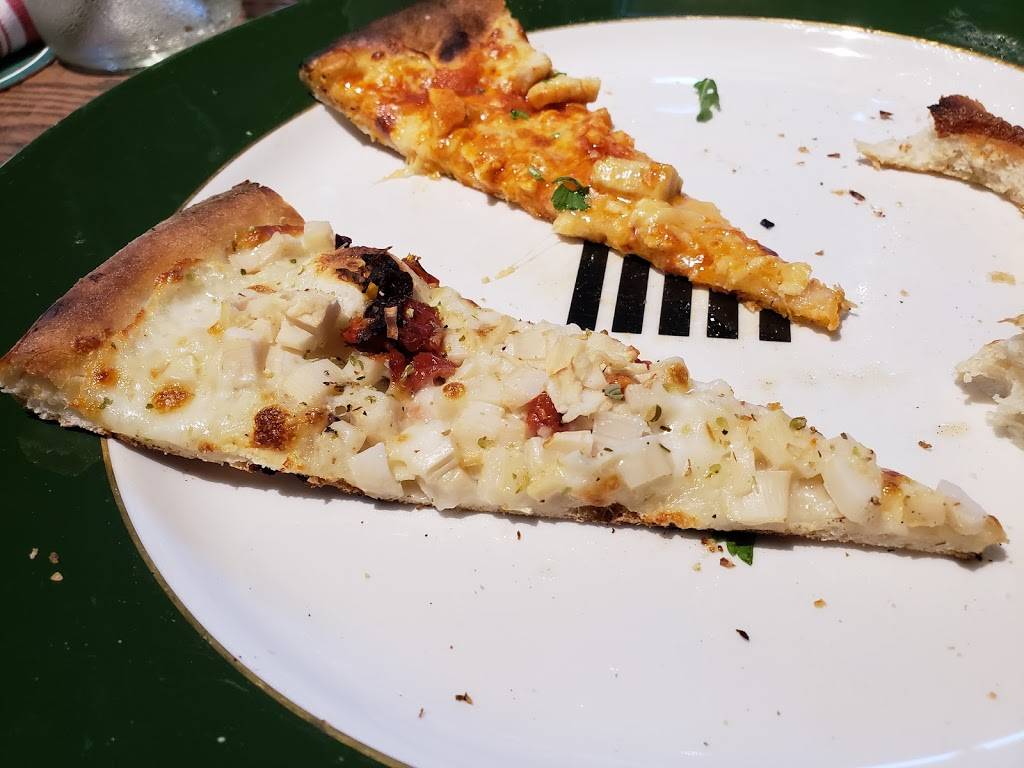 Delucca Gaucho Pizza & Wine | restaurant | 2001 W Southlake Blvd #103, Southlake, TX 76092, USA | 6824774040 OR +1 682-477-4040