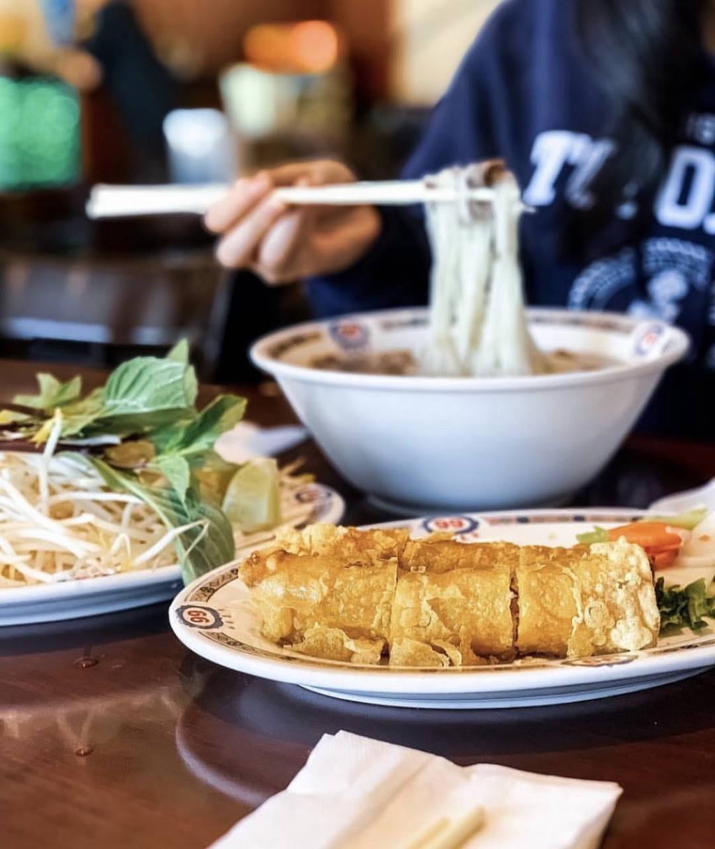 Pho Mi 99 | restaurant | 3920 Grand Park Dr, Mississauga, ON L5B 4M6, Canada | 9053069998 OR +1 905-306-9998